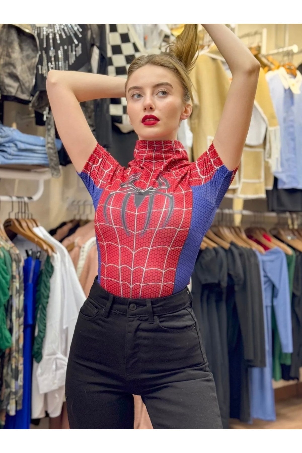 Vintage Spiderman Likralı Slim Bodysuit Kırmızı Kadın Bluz