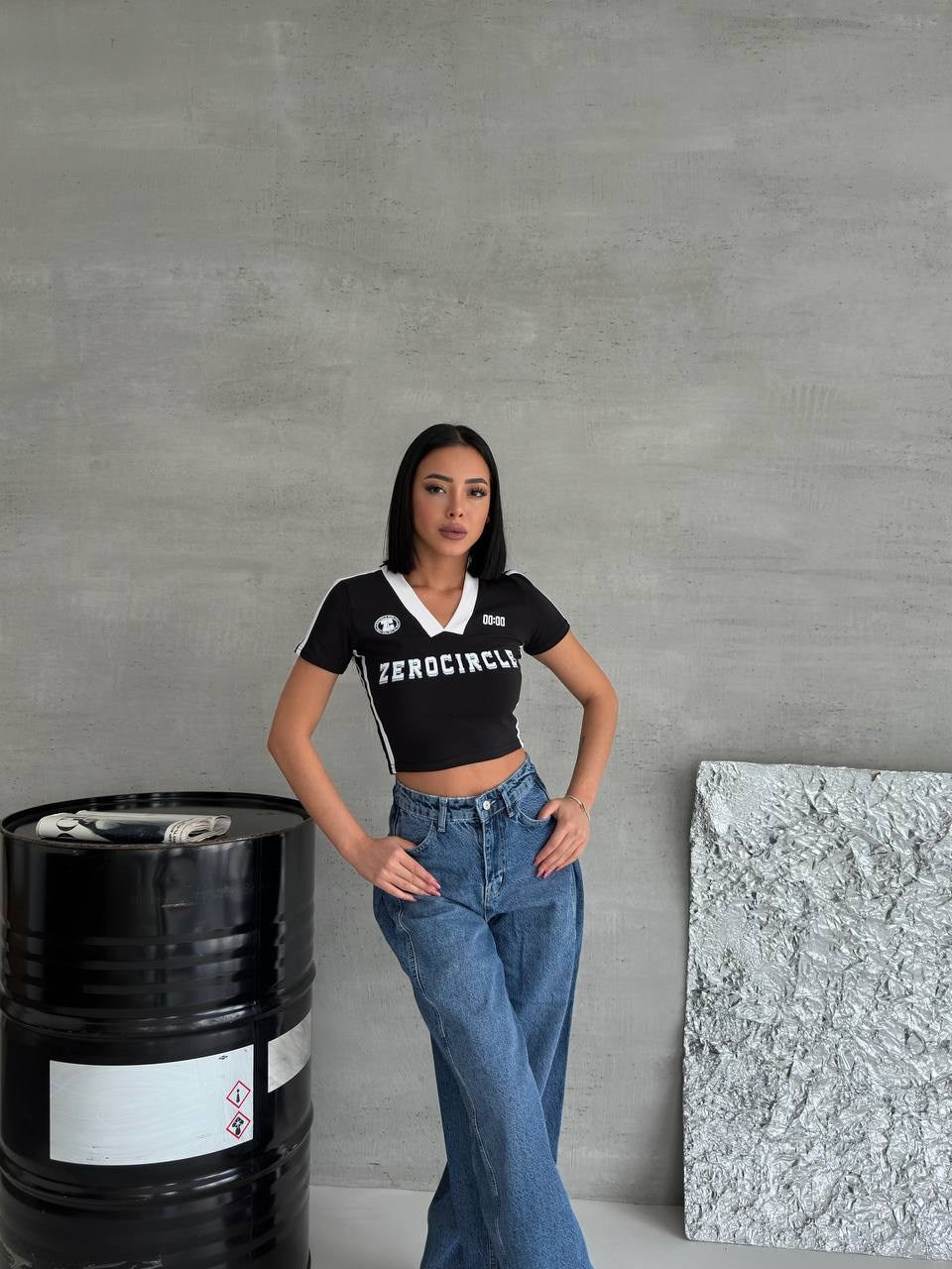 Zerocircle Y2K Baskılı Baskılı V Yaka Siyah Crop T-Shirt