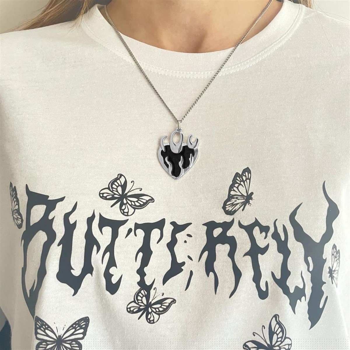 ESC BUTİK Black Flamme Heart Tasarım Kolye