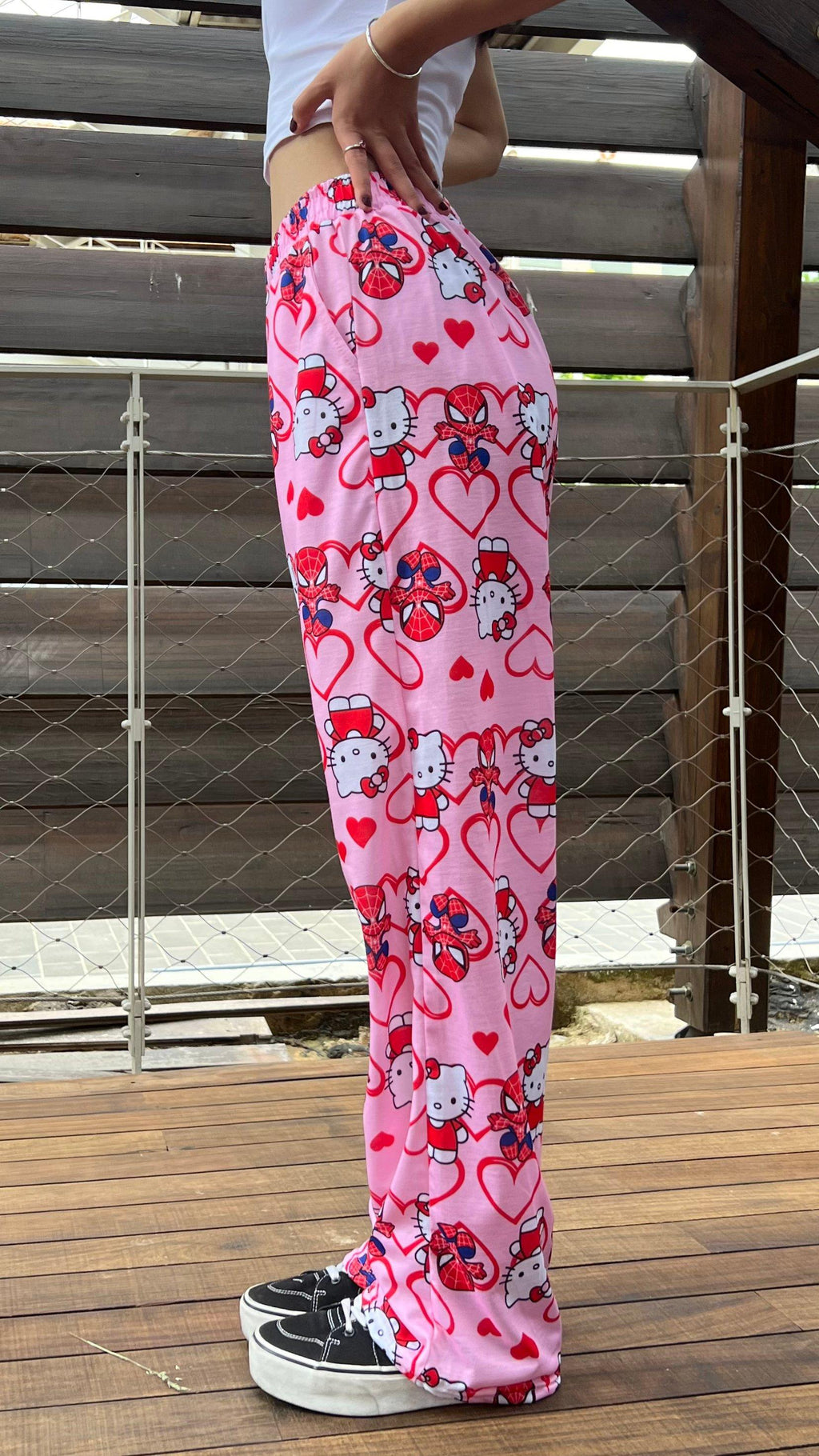 ESC BUTİK Hello Kitty & Spider-Man Detaylı Pembe Unisex Bol Eşofman Altı