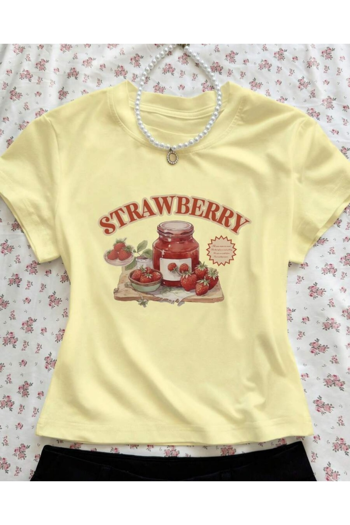 ESC BUTİK Kemer Boy Baby Tee Strawberry Baskılı Crop Bluz