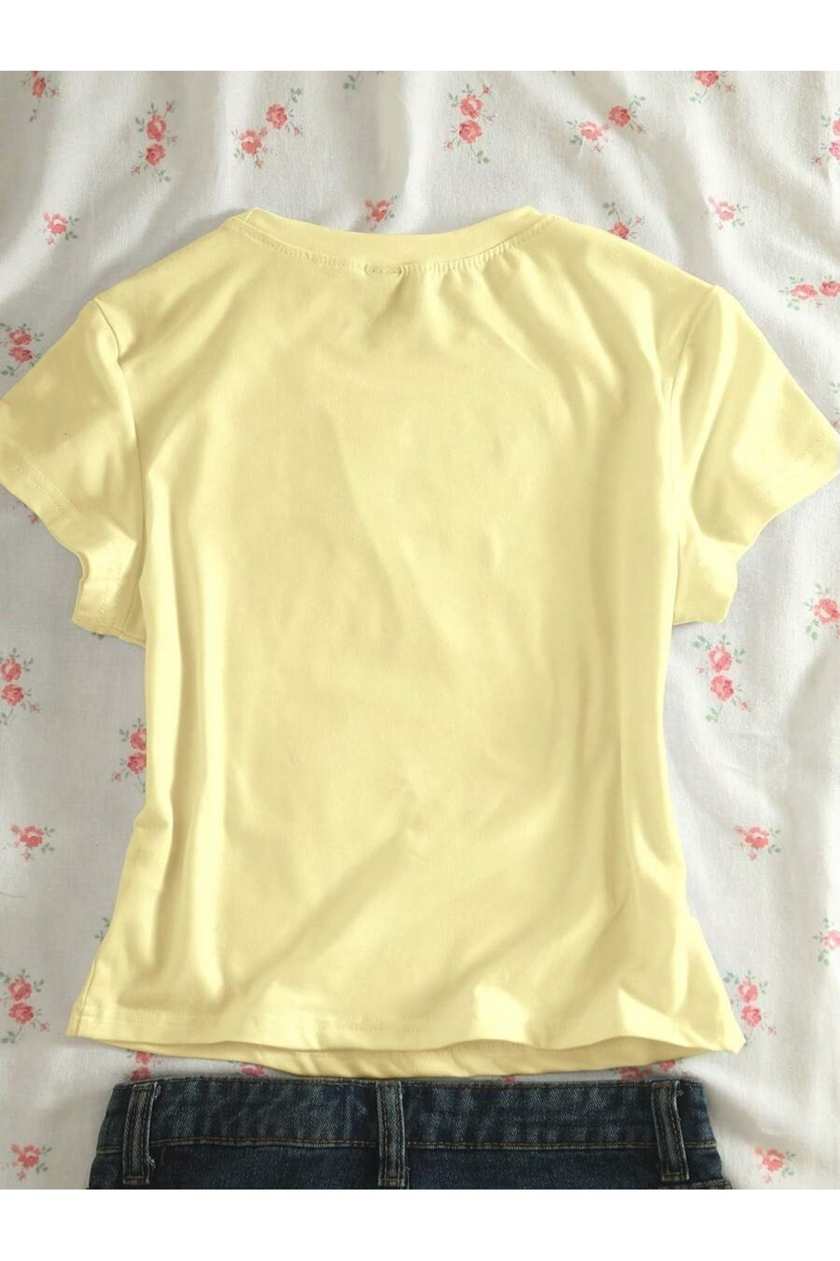 ESC BUTİK Kemer Boy Baby Tee Strawberry Baskılı Crop Bluz