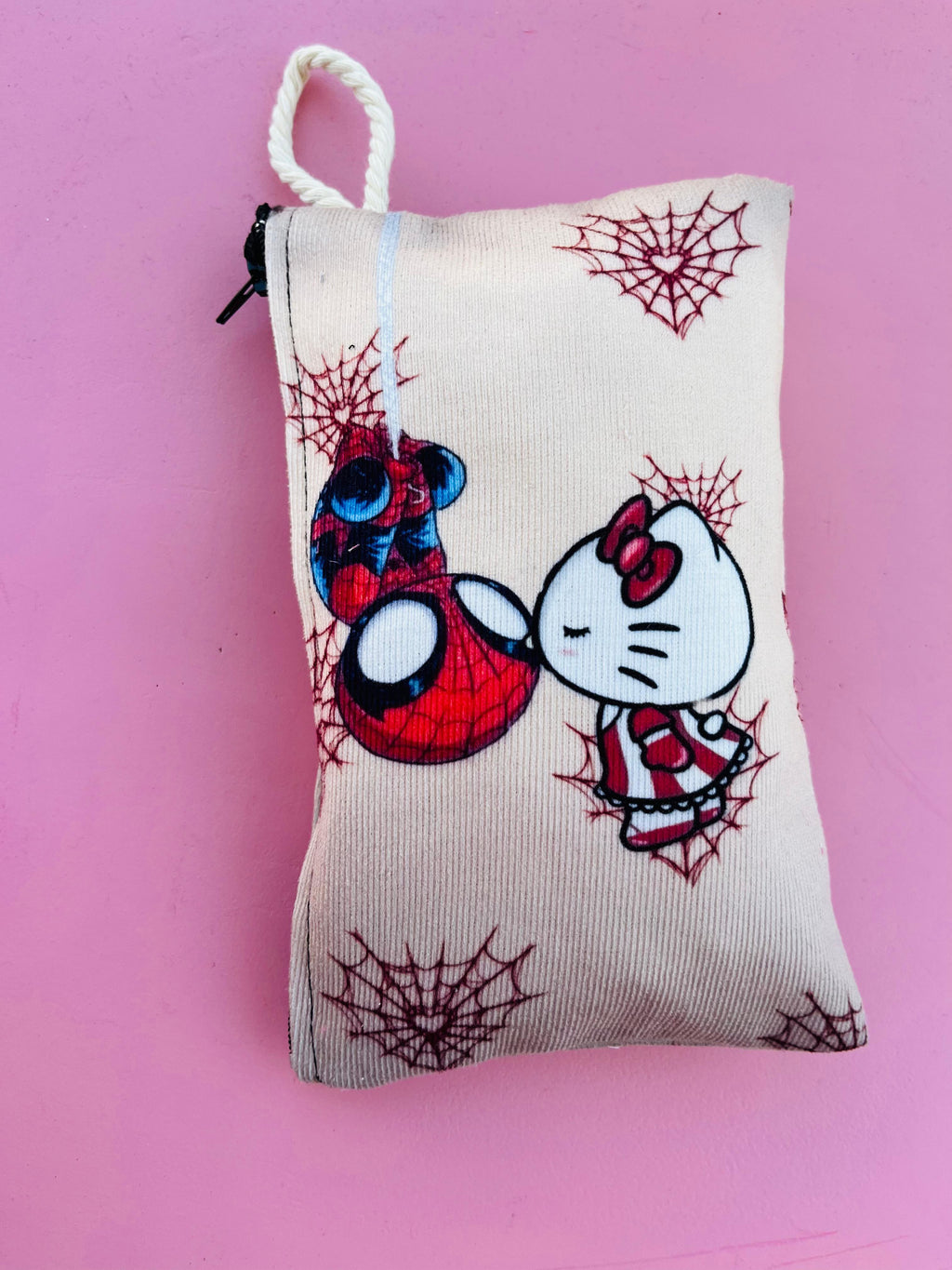 ESC BUTİK Spider & Hello Desenli Kalemlik