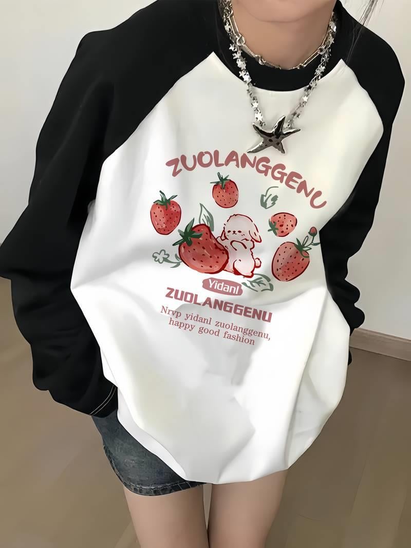 ESC BUTİK Vintage Reglan Uzun Kollu Strawberry Baskılı Beyaz T-Shirt