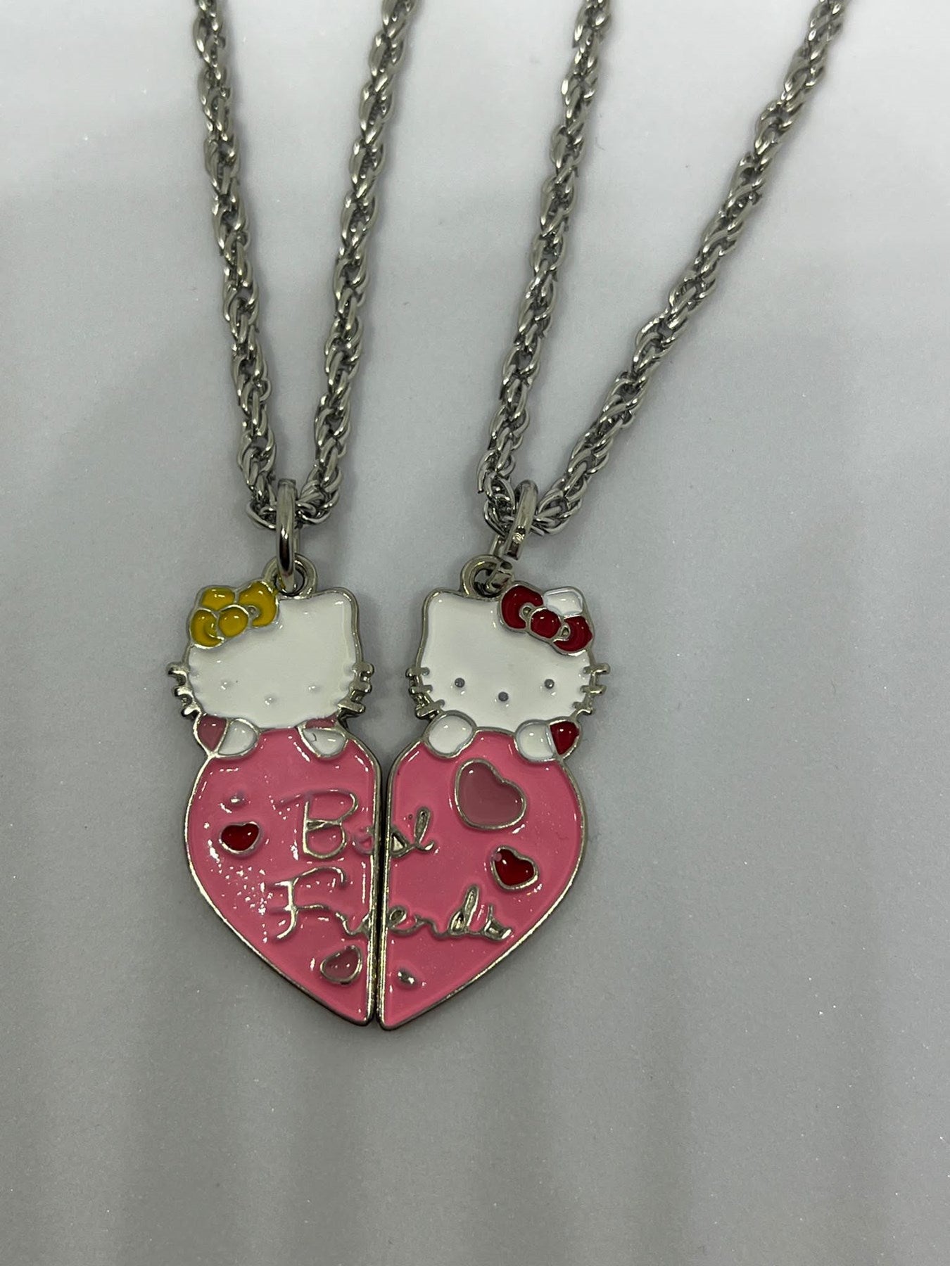 Antik Gümüş Kaplama Anime 2 Adet Hello Kitty Best Friends Hediyelik Çift Kolye