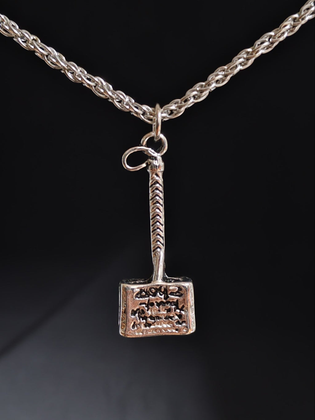 Antik Gümüş Kaplama Marvel Avengers Thor Çekiç Sembol  Unisex Zincirli Hediyelik Kolye